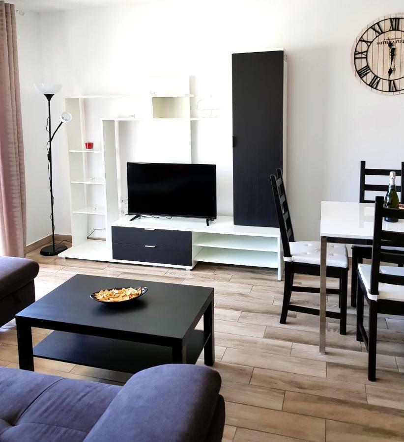 Luxury 2 Bedroom Apt 50 M From Beach Mogán Exterior photo