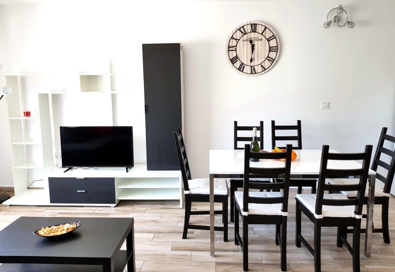 Luxury 2 Bedroom Apt 50 M From Beach Mogán Exterior photo